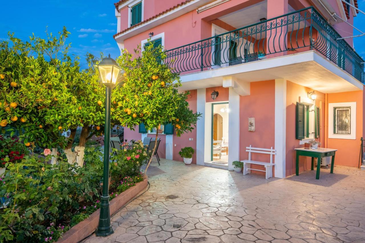 Artemis Superb 2 Bedroom Apartment 700 M Away From The Beach Minia Exterior photo