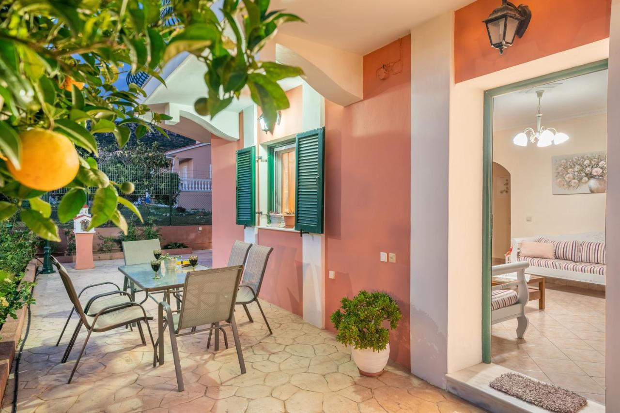 Artemis Superb 2 Bedroom Apartment 700 M Away From The Beach Minia Exterior photo