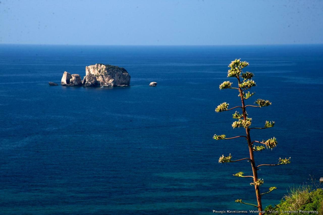 Artemis Superb 2 Bedroom Apartment 700 M Away From The Beach Minia Exterior photo